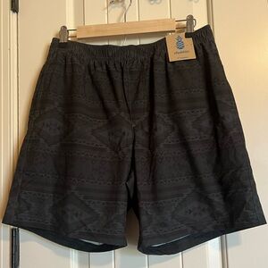 NWT Chubbies The Quests 7” Athlounger Shorts Men’s Large Geometric Aztec Print